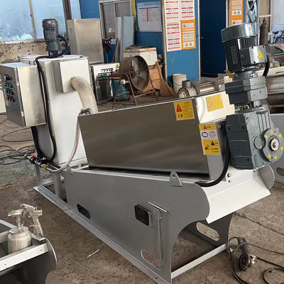 化学製品工場のための50m3/H手回し締め機の沈積物の排水機械