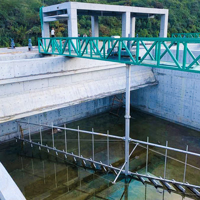 ステンレス鋼中断された中央ドライブ泥のスクレーパーの地方自治体の汚水処理場