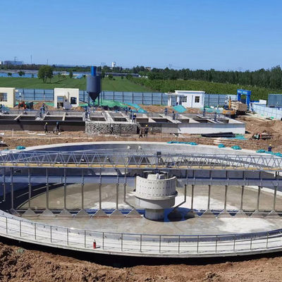 ステンレス鋼中断された中央ドライブ泥のスクレーパーの地方自治体の汚水処理場