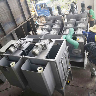 食糧工場のための螺線形の石油化学油性沈積物の排水機械