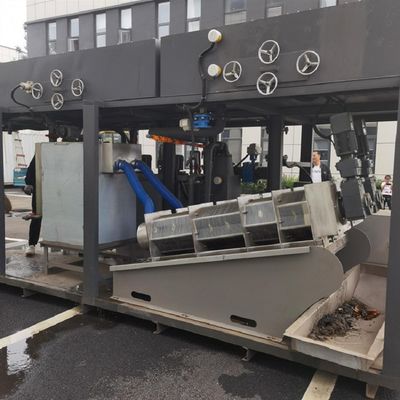 印刷し、染まる工場のための90-150kg/H手回し締め機の沈積物の排水機械