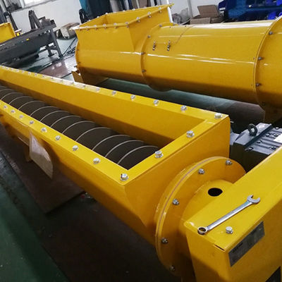オイル無駄のための1-40m Shaftlessねじコンベヤーのオーガーねじコンベヤーは運搬に泥をつける