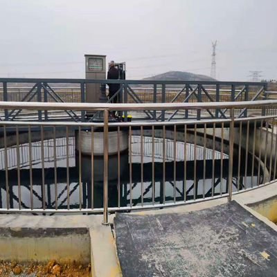 120Volt汚水処理場を印刷するための中央ドライブ沈積物スクレーパー システム