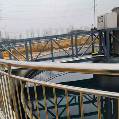 120Volt汚水処理場を印刷するための中央ドライブ沈積物スクレーパー システム