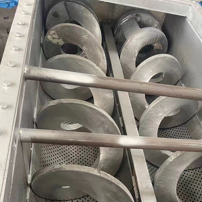 1~25Meterはサイロのセメントのためのステンレス鋼ねじオーガーのコンベヤーを傾斜させた