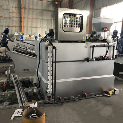 500L/H 3箱はPAMの乾燥した粉自動投薬装置汚水処理を統合した