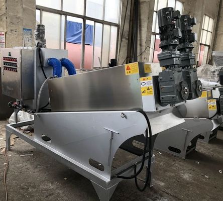 5m3/Hステンレス鋼ねじスタッカーの水産養殖の螺線形の沈積物の脱水機