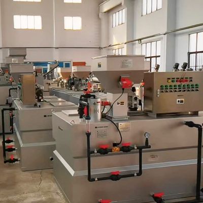 2000L/H PAM自動投薬システム塩化物の凝集剤酸の基礎投薬装置