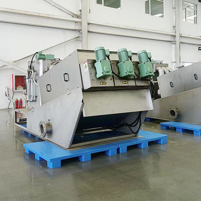 20m3/H螺線形の沈積物排水機械農場の肥料の沈積物の処置装置