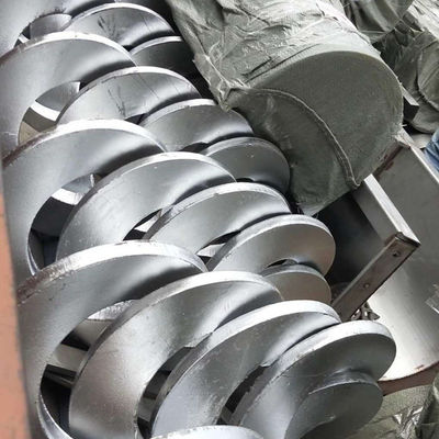UのタイプShaftlessの沈積物の粉のオーガーねじコンベヤー機械SS316L 1-10t/h