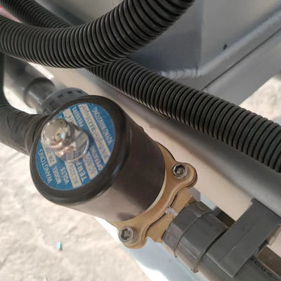 完全な自動化されたステンレス鋼の螺線形の沈積物排水機械18-30kg/h