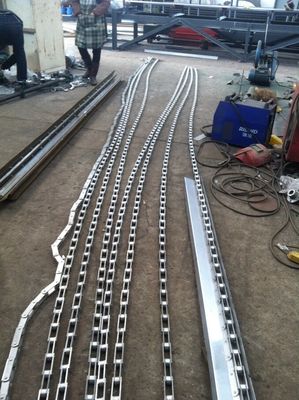 4.5m走行橋沈積物スクレーパーの非金属チェーン版摩擦材料